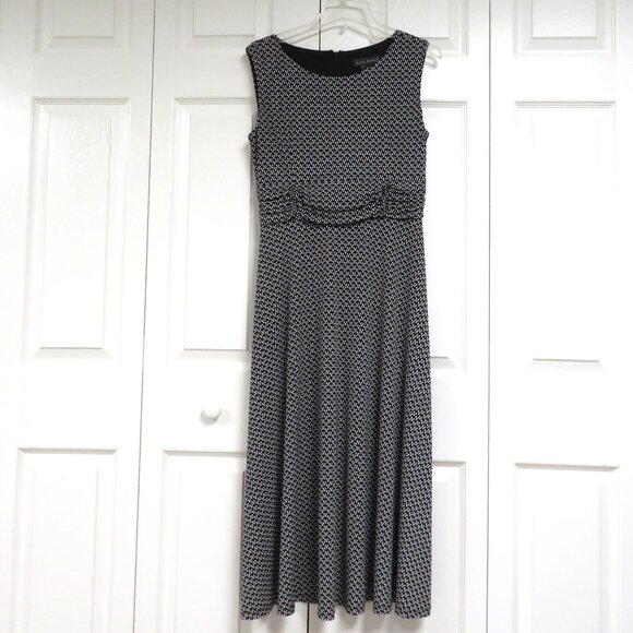 Jessica Howard Sleeveless Fit & Flare Dress Size 8 - Picture 6 of 6